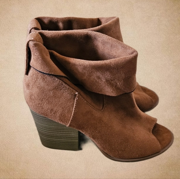 So Nochill Peep Toe Ankle Boots 3.5" Heel Faux Suede Block Heel Cognac Sz 6 - Picture 5 of 6